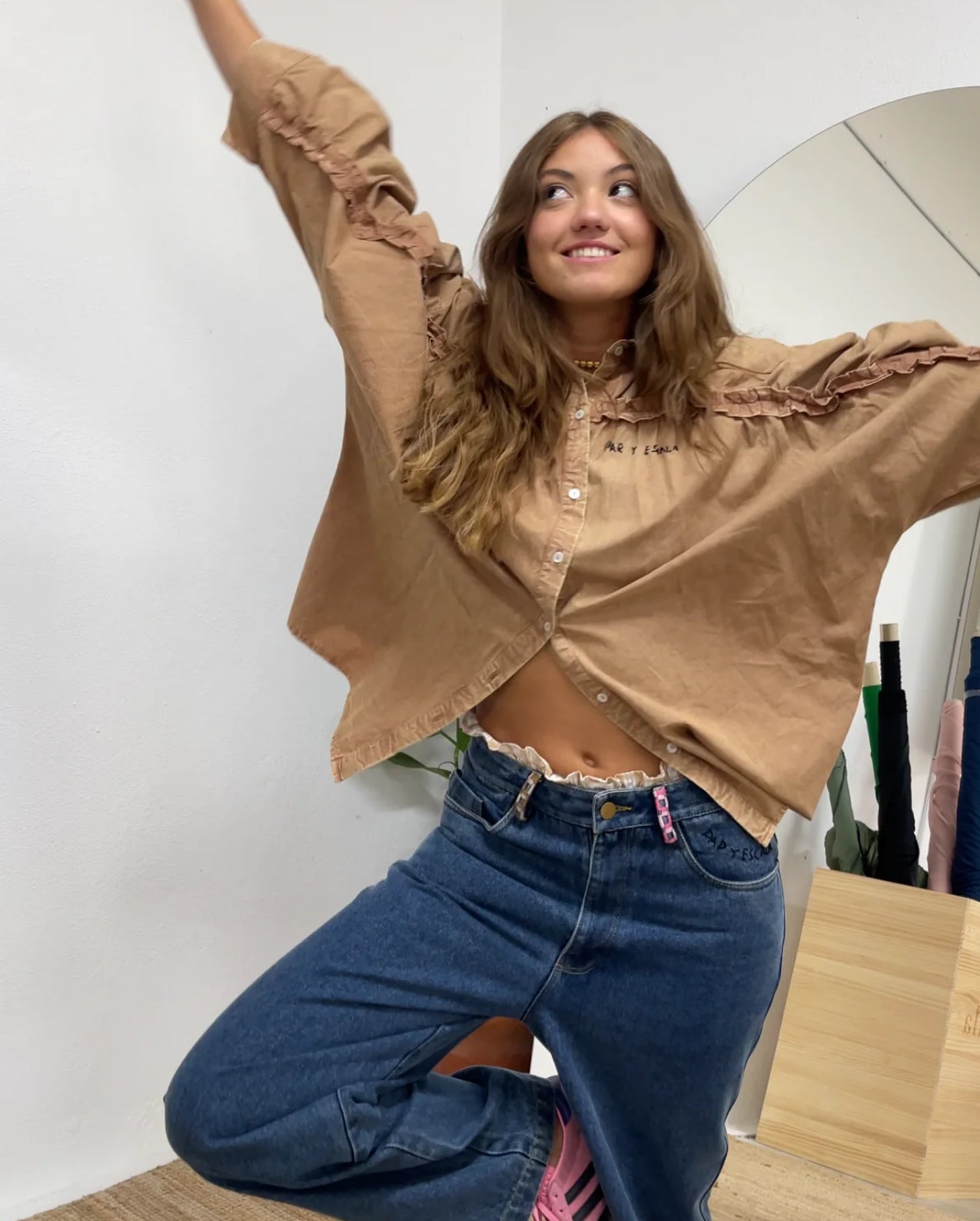 Carlota camel shirt