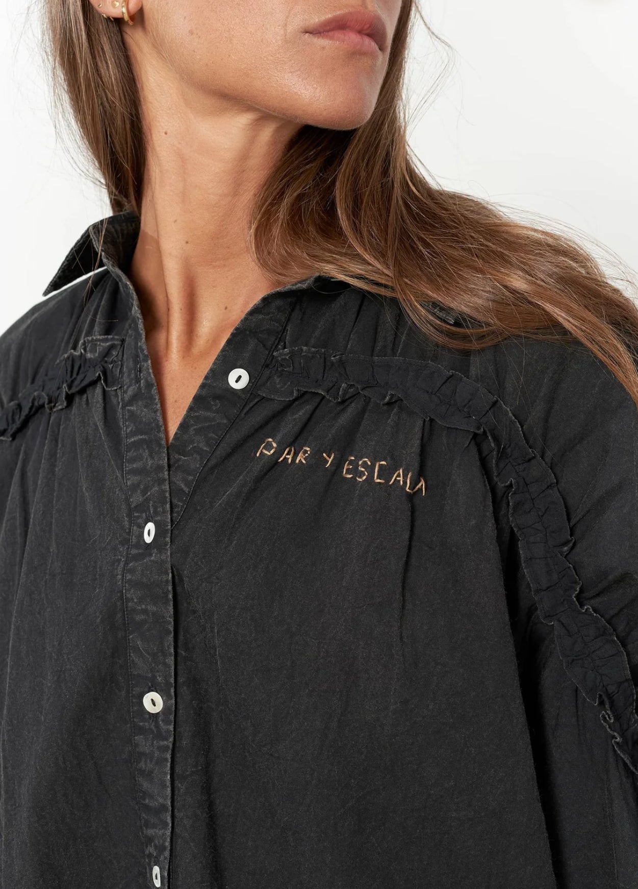 Carlota black shirt