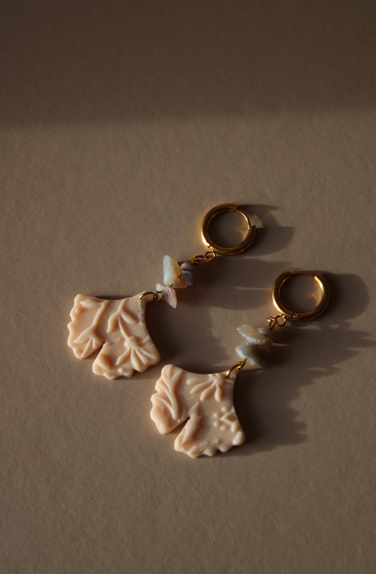 Ginkgo Agata Earrings